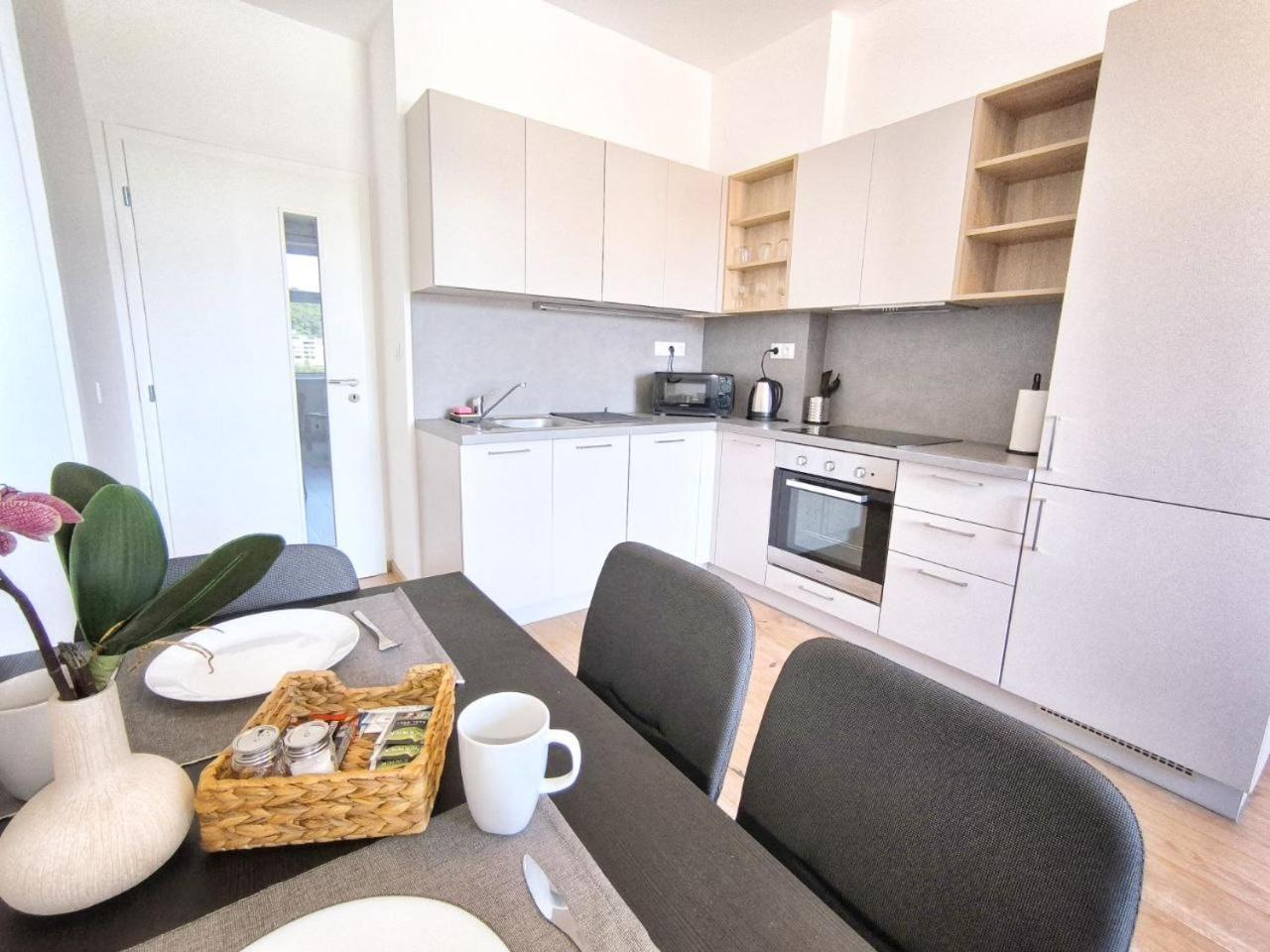Isabel'S Suites Πράγα Εξωτερικό φωτογραφία